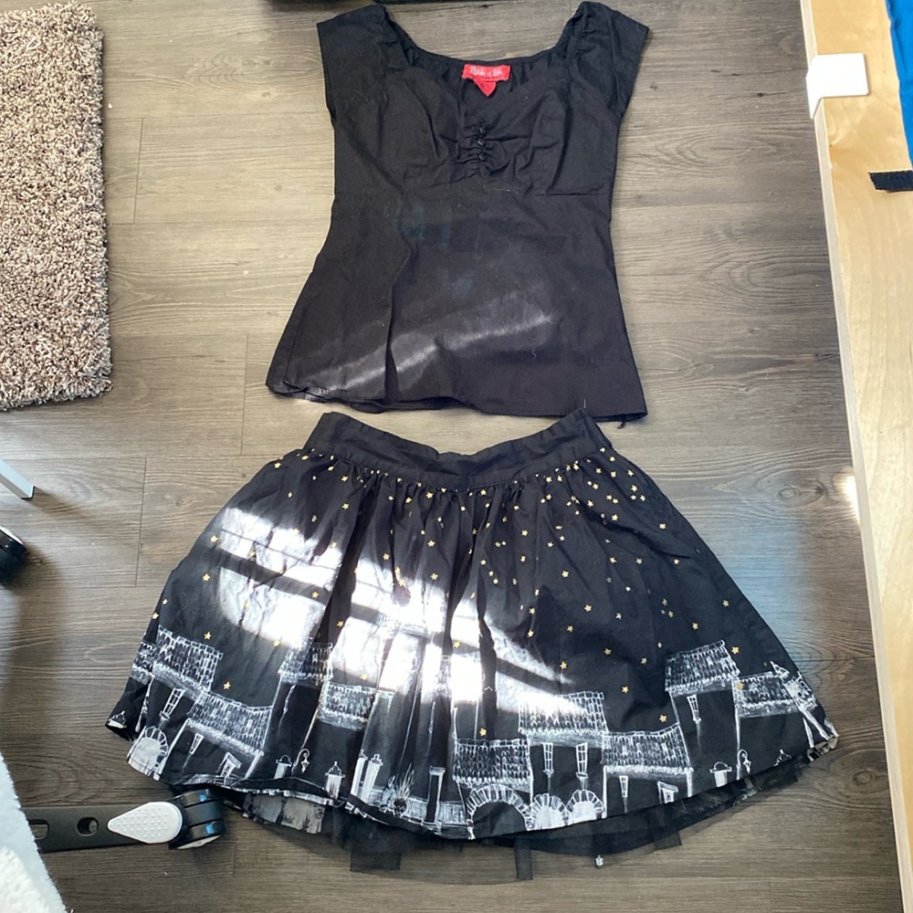 Book of life black and white short sleeve top and skirt